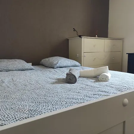 Maisonnette 1 Chambre Climatisation Calme Jardin Bbq Plages La Seyne-sur-Mer Exterior photo